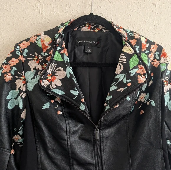 NWOT Colleen Lopez Black Faux Leather Jacket with Floral Embroidery - Picture 2 of 11
